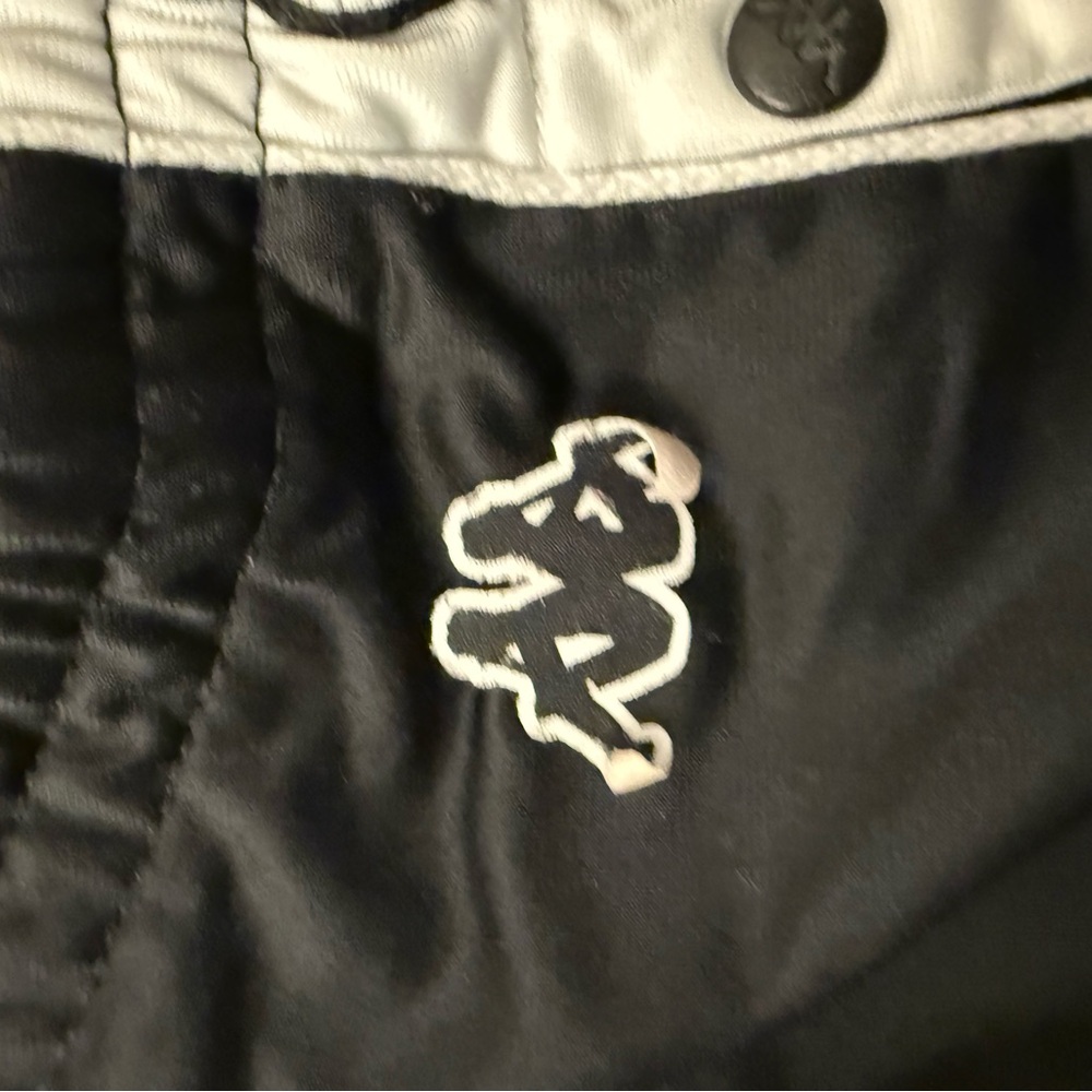 Kappa Women’s Black side buttons Joggers with Logo Trim - Picture 6 of 10